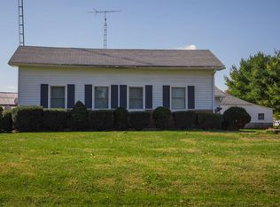 1883 E Everton Rd, Connersville, IN 47331
