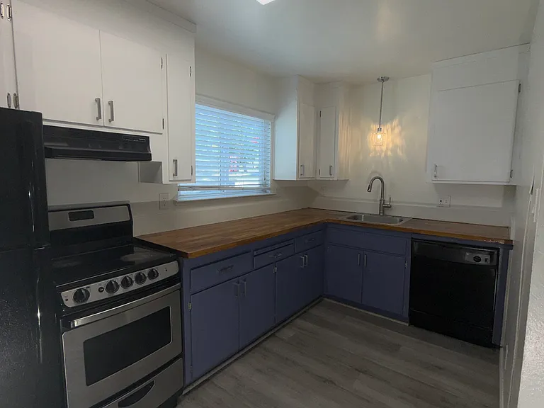 193 Ramona St #3 — Photo 14