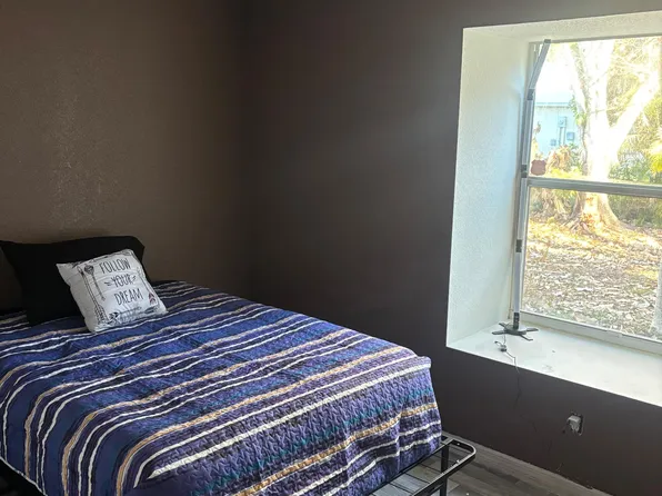 (undisclosed Address), Pt Saint Lucie, FL 34952