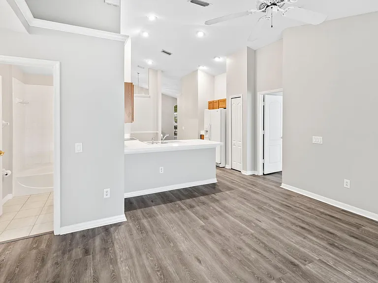 11111 Lakeside Vista Dr — Photo 25