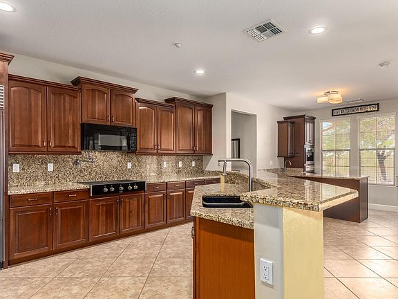 3rd image of 20631 W Lost Creek Dr