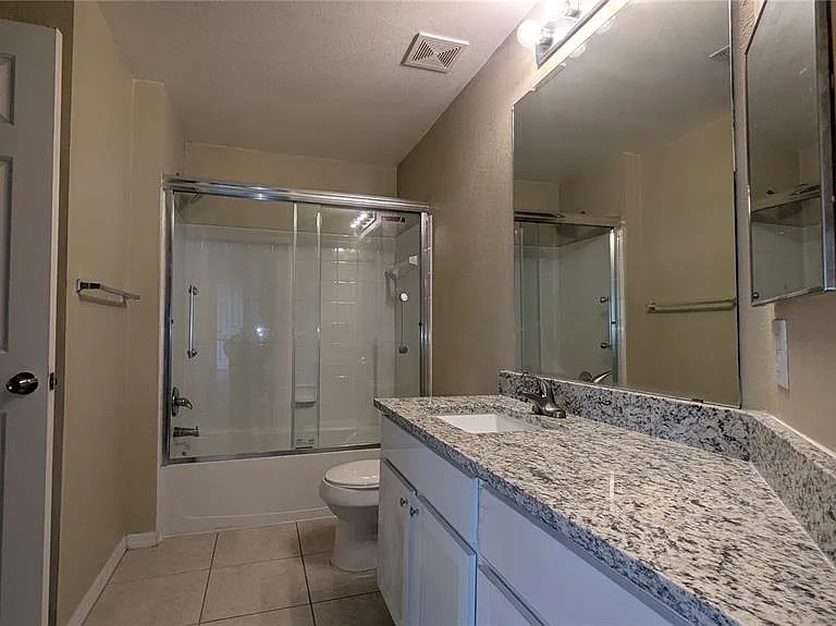 2000 Erving Cir #6202 — Photo 10