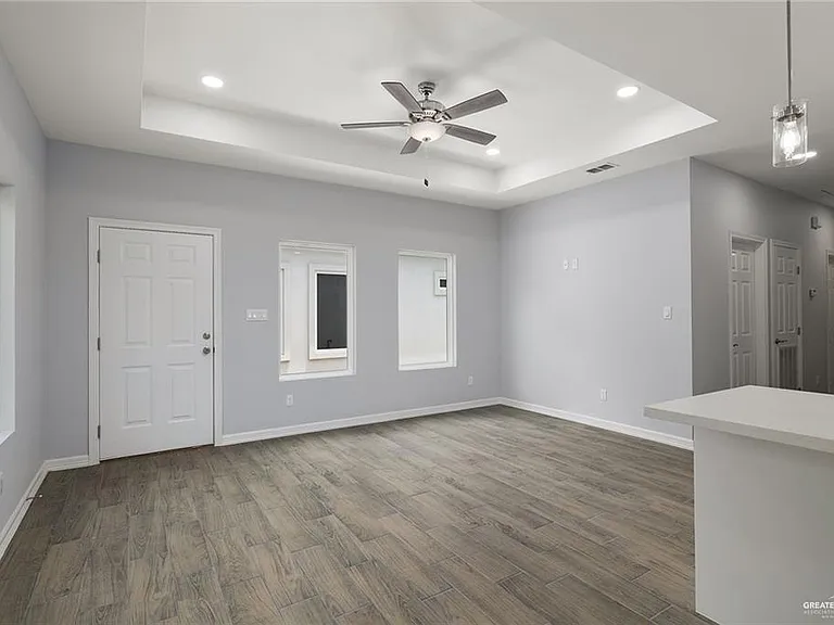416 E Acacia Ave #2 — Photo 7