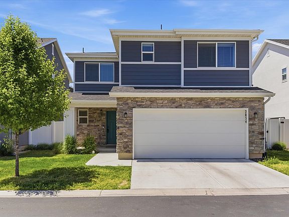 2nd image of 2054 W Lydia Ln
