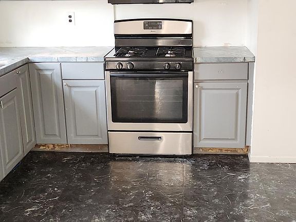 4th image of 115 Pemberton Ave Floor 2