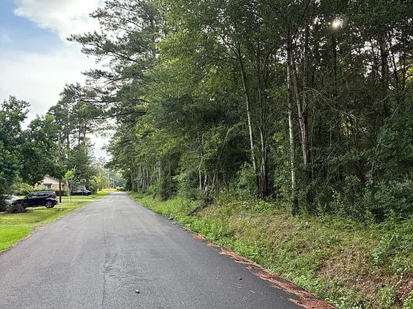 1905 Broussard Ave, Lufkin, TX 75901