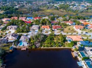 10 Cimmaron Dr, Palm Coast, FL 32137