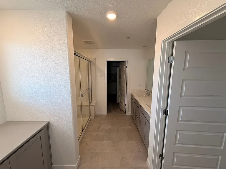 12629 Hereford Ave — Photo 28