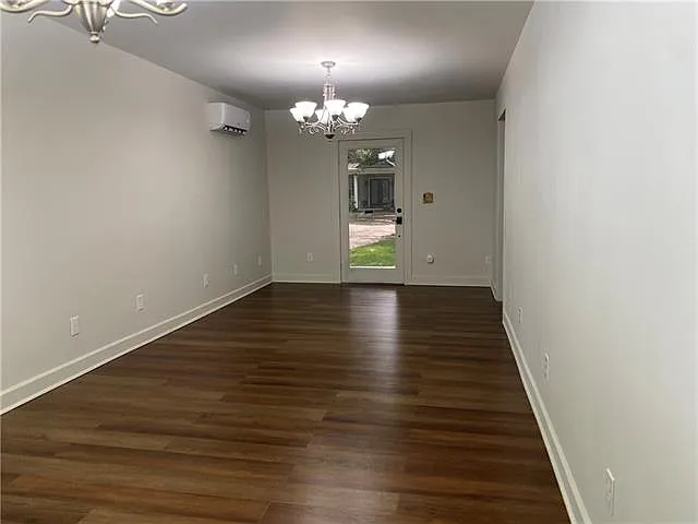 35283 Fleetwood Dr — Photo 10