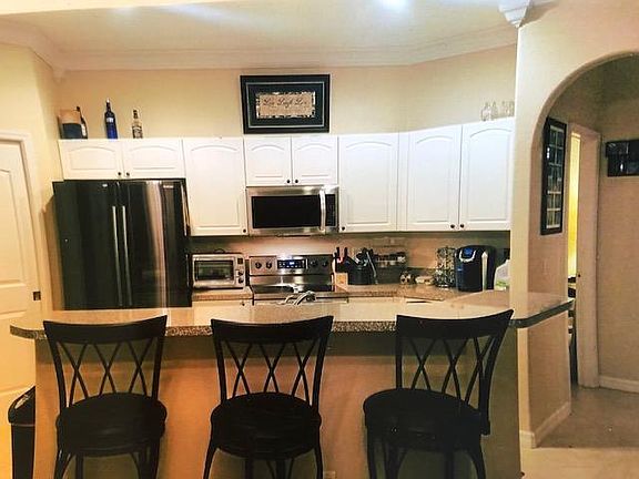 5th image of 3299 Lopinto St