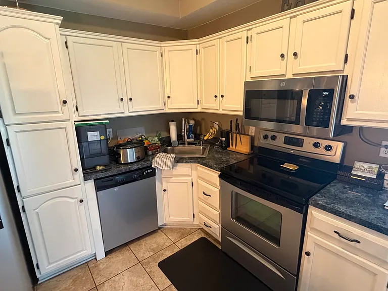 109 T St — Photo 24