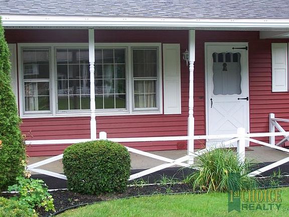 2nd image of 27 Clarion Dr