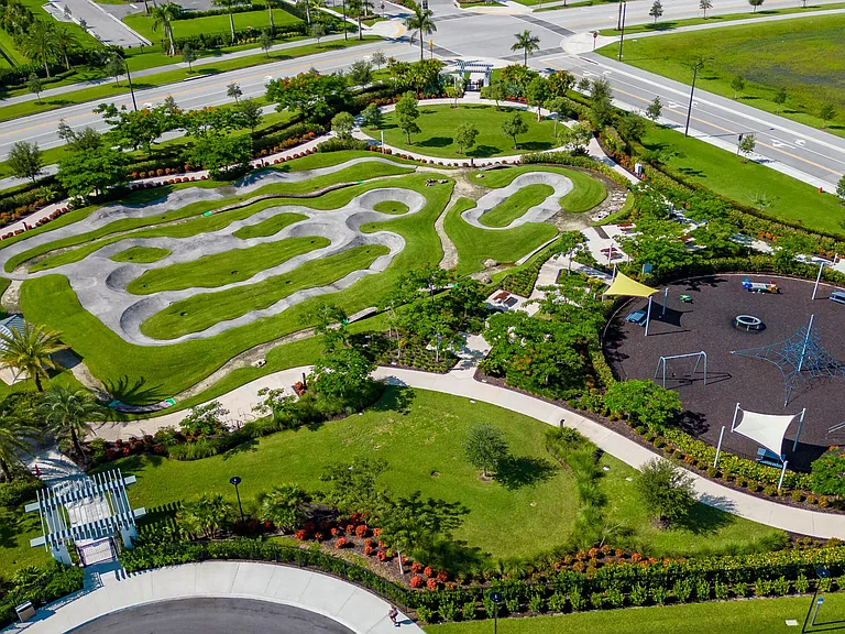 5576 Captiva Ln — Photo 63