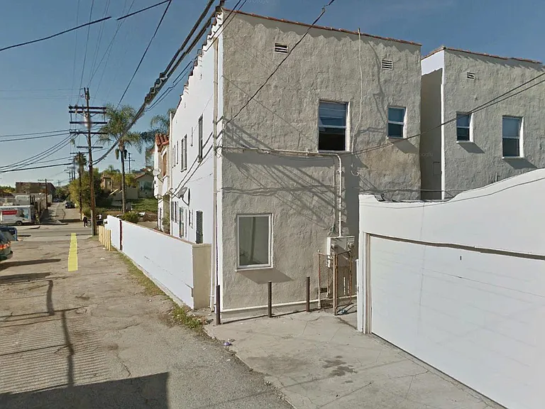 1874 S Redondo Blvd #1874 — Photo 81