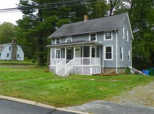 2 Chapman Ave, Quaker Hill, CT 06375