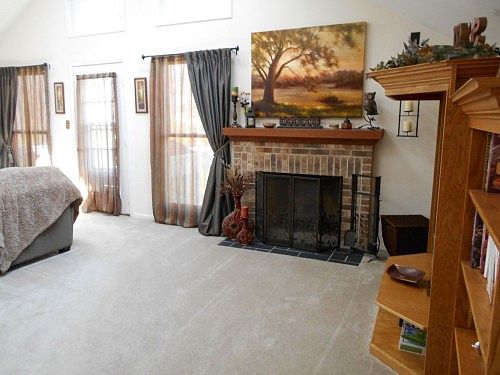 3rd image of 60 S Stonington Dr #103