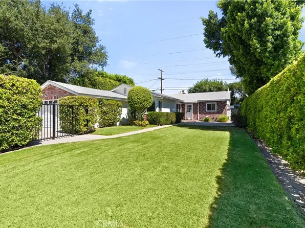 17201 Simonds St, Granada Hills, CA 91344