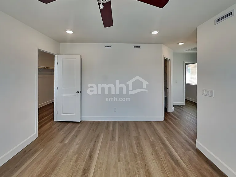 10506 Lagaspi Dr — Photo 10