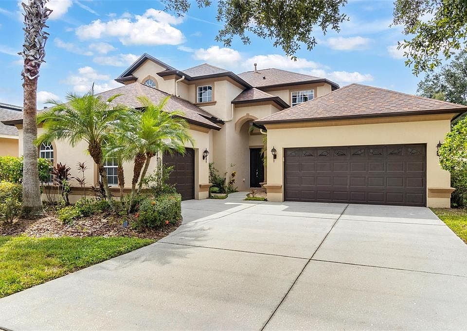 1st image of 20404 Walnut Grove Ln
