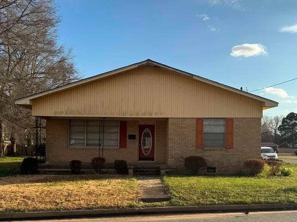 307 Martin Dr W, Wynne, AR 72396