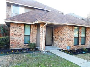 1524 Creek Bluff Cir, Mesquite, TX 75149