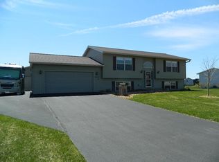 5805 Canoe St, Weston, WI 54476