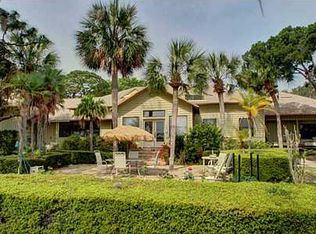 78 Inness Dr, Tarpon Springs, FL 34689