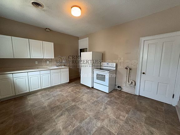 5th image of 1224 High St Unit 2