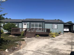 3492 N Rhododendron Dr, Florence, OR 97439