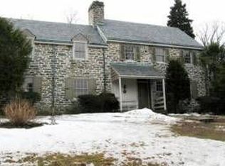 8711 Montgomery Ave, Wyndmoor, PA 19038