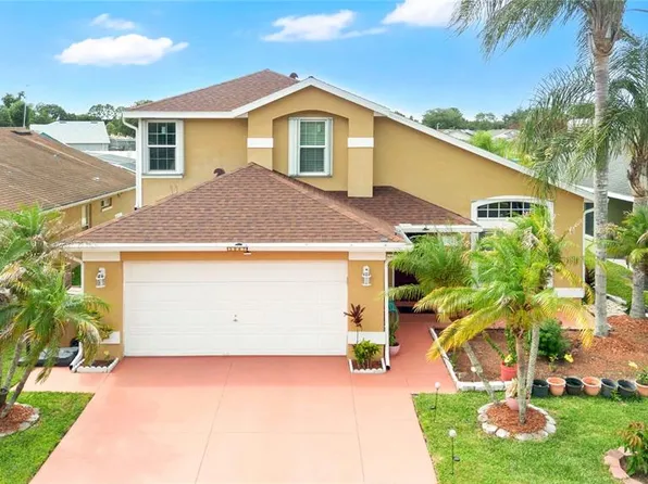 3047 Stillwater Dr, Kissimmee, FL 34743