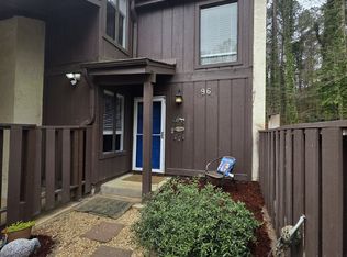 96 Cobblestone Crk, Peachtree City, GA 30269