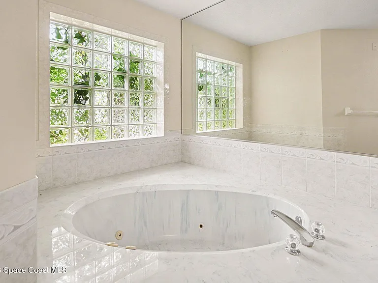 771 Wild Flower St — Photo 14