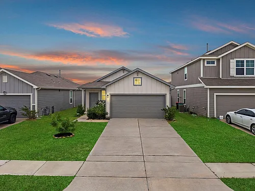 17866 Plow Horse Ln Photo 1