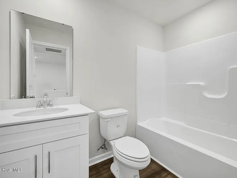 24 W Farley Dr — Photo 15