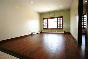 3rd image of 2452 38th St APT 2R
