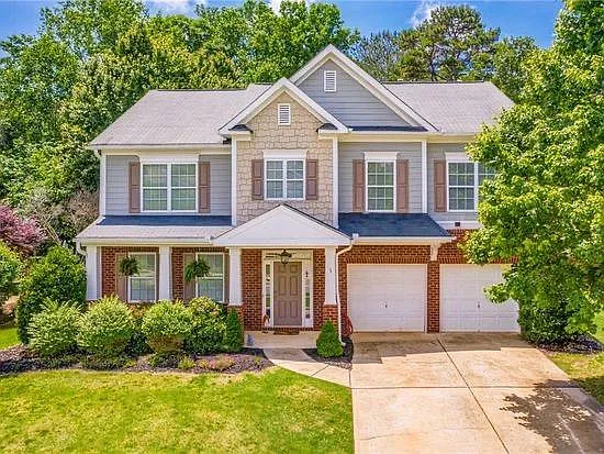 414 Juniper Ct photo 1