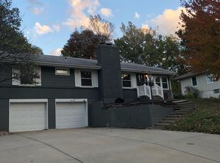 6601 N Broadway Ave, Gladstone, MO 64118