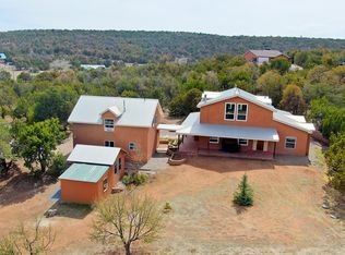 225 W Hill Ranch Rd, Edgewood, NM 87015