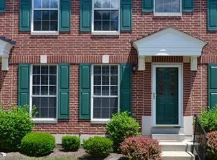 822 Brookmead Dr, O'Fallon, MO 63366