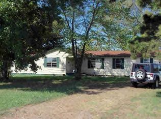 606 River Rd, Coal Hill, AR 72832