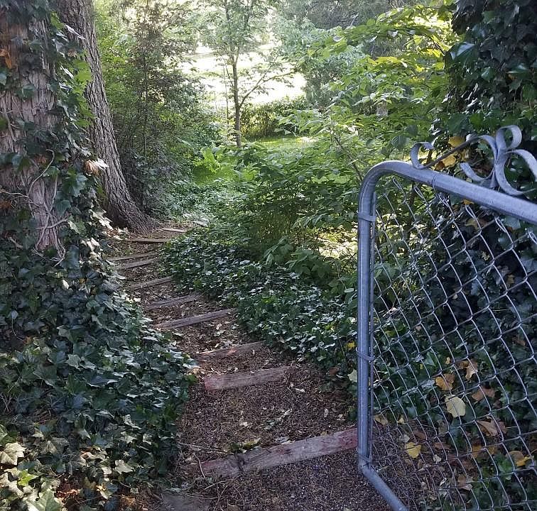 Welcome home path!