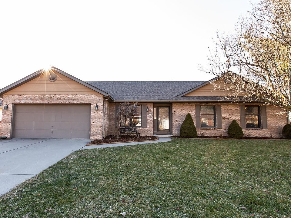 2nd image of 117 Bourdelais Dr