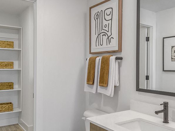The Camille Apartments Bethesda | 7000 Wisconsin Ave, Chevy Chase, MD