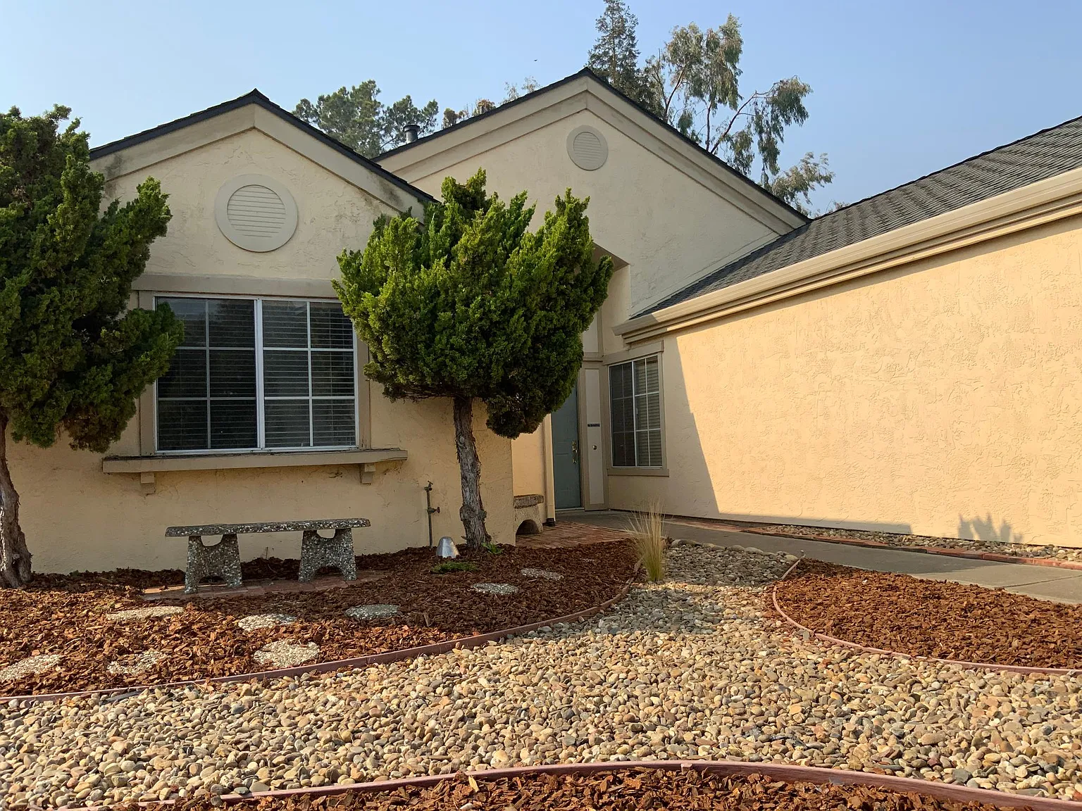 541 Wisteria Ct photo 1