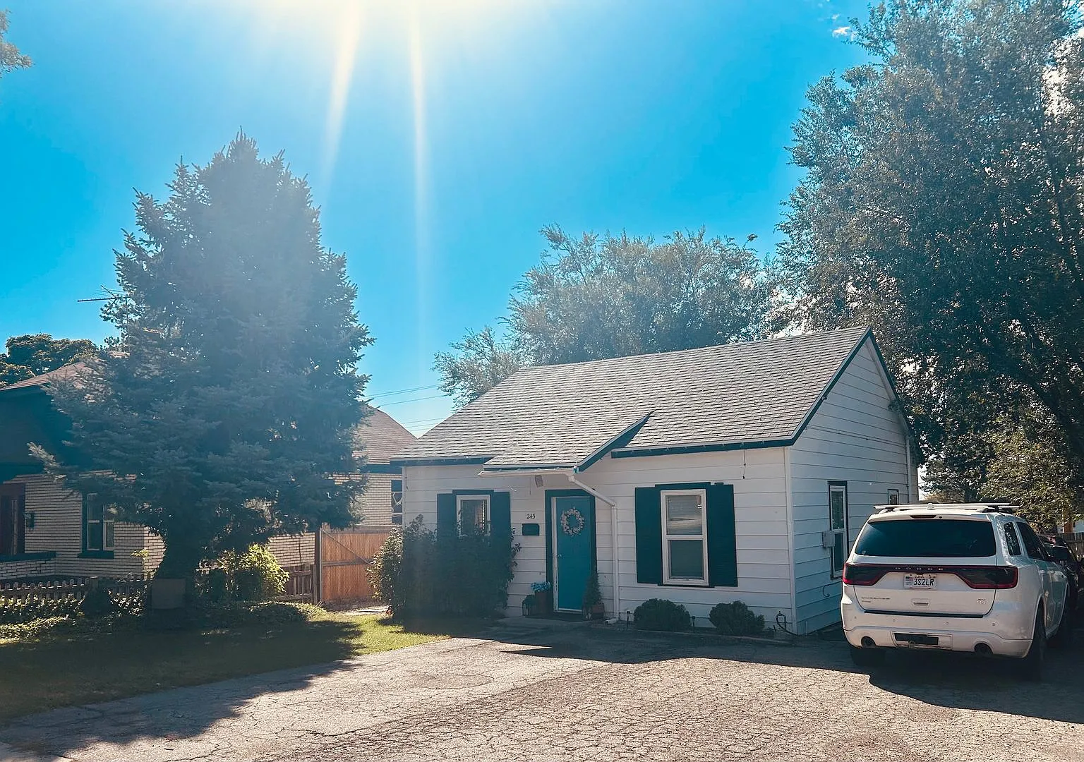 Cozy 2 bed, 1 bath home in Pleasant Grove! — Photo 1