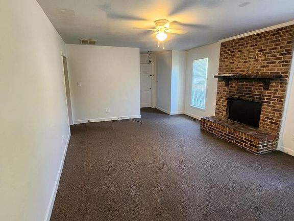 2nd image of 217 Singletree Dr
