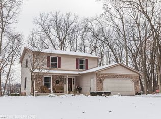 6084 Capitan Dr SE, Grand Rapids, MI 49546