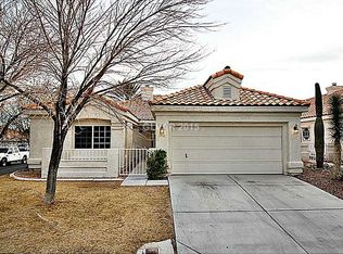 7901 Ben Hogan Dr, Las Vegas, NV 89149