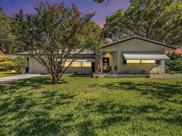 2062 FOREST DRIVE, CLEARWATER, FL 33763